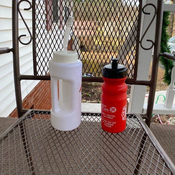 Kid's Water Bottle & Sandwich Holder Bundle (3) - Picture 11 of 16